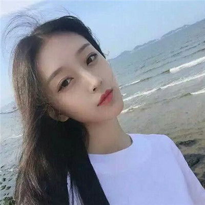张月每次就换件衣服在这一站到底